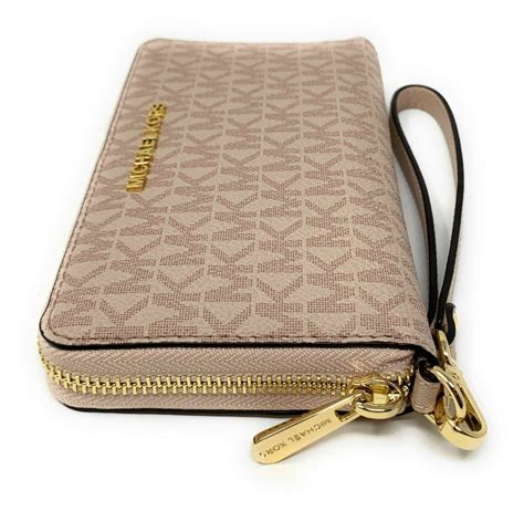 michael kors essential wallet|Michael Kors women's large wallet.